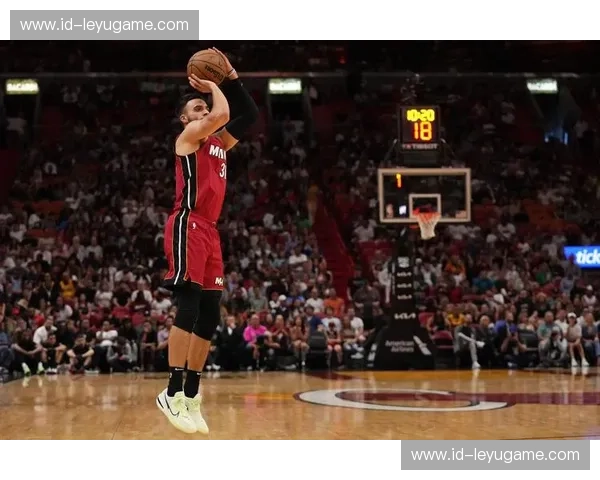 开云体育季后赛资讯：带你深入解析篮球季后赛的精彩瞬间